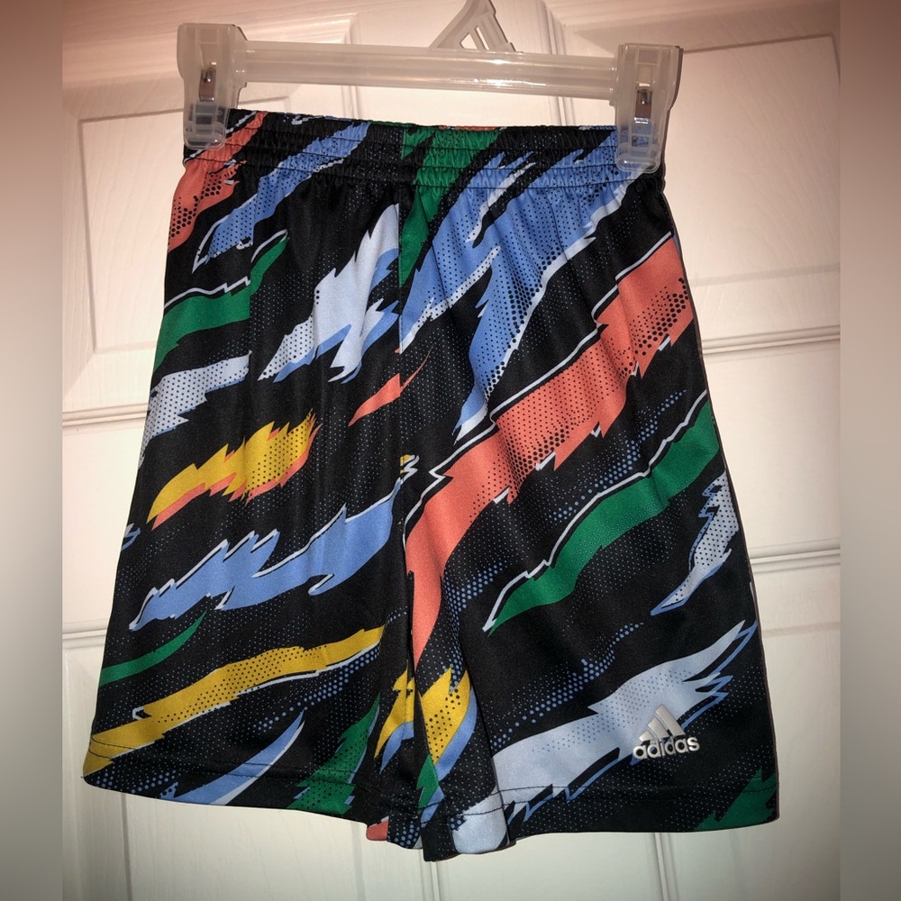 Adidas Shorts Size 6 Kids